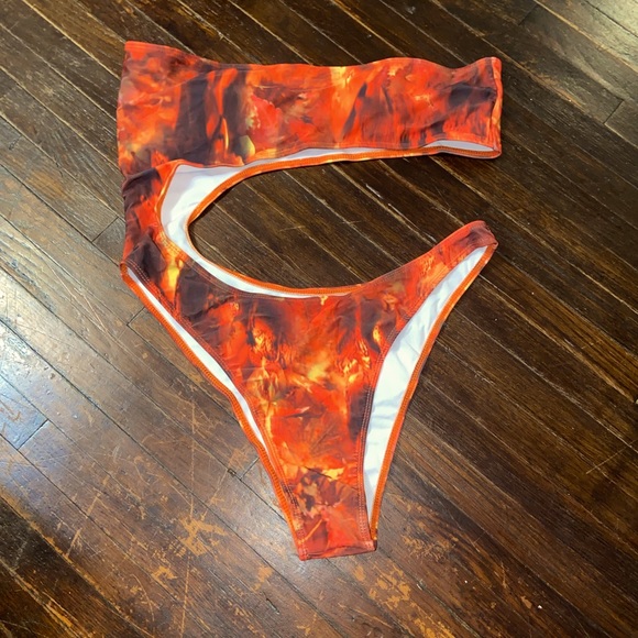 Fire Print Strapless Bodycon Cutout one piece - Picture 1 of 7